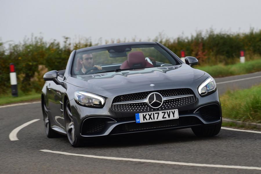  Mercedes-Benz SL400 (R231) 2016 года  (UK) (фото 5 из 12)